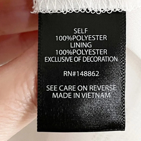 Torrid White & Purple Floral Peplum Chiffon Clip Dot Lace Inset Blouse Size 5X - Picture 8 of 9